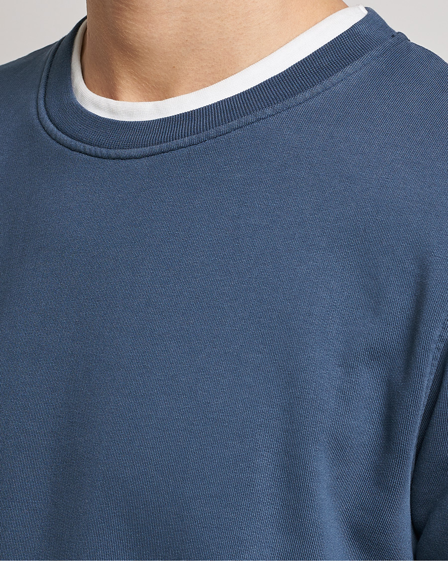 Men | Sweaters & Knitwear | Colorful Standard | Classic Organic Crew Neck Sweat Petrol Blue
