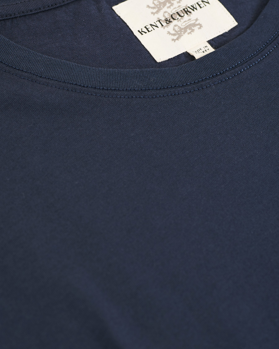 Men | T-Shirts | Kent & Curwen | Rose Embroidered T-Shirt Navy
