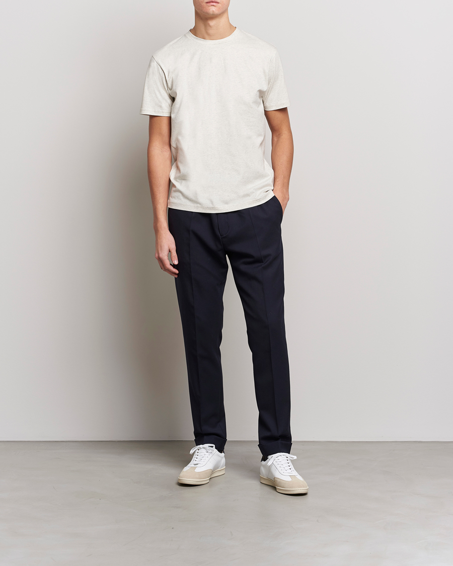 Men | T-Shirts | Sunspel | Riviera Midweight T-Shirt Archive White
