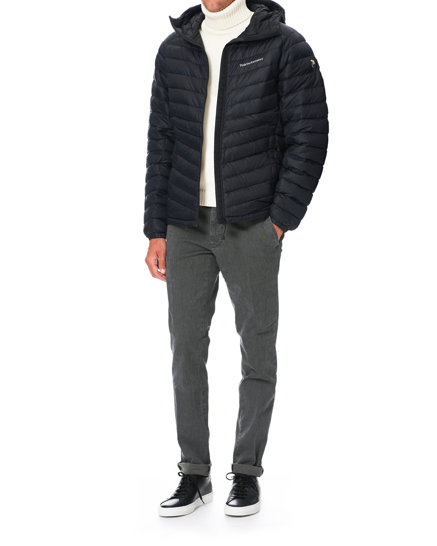 Men | Coats & Jackets | Peak Performance | Frost Liner Down Hooded Jacket Black