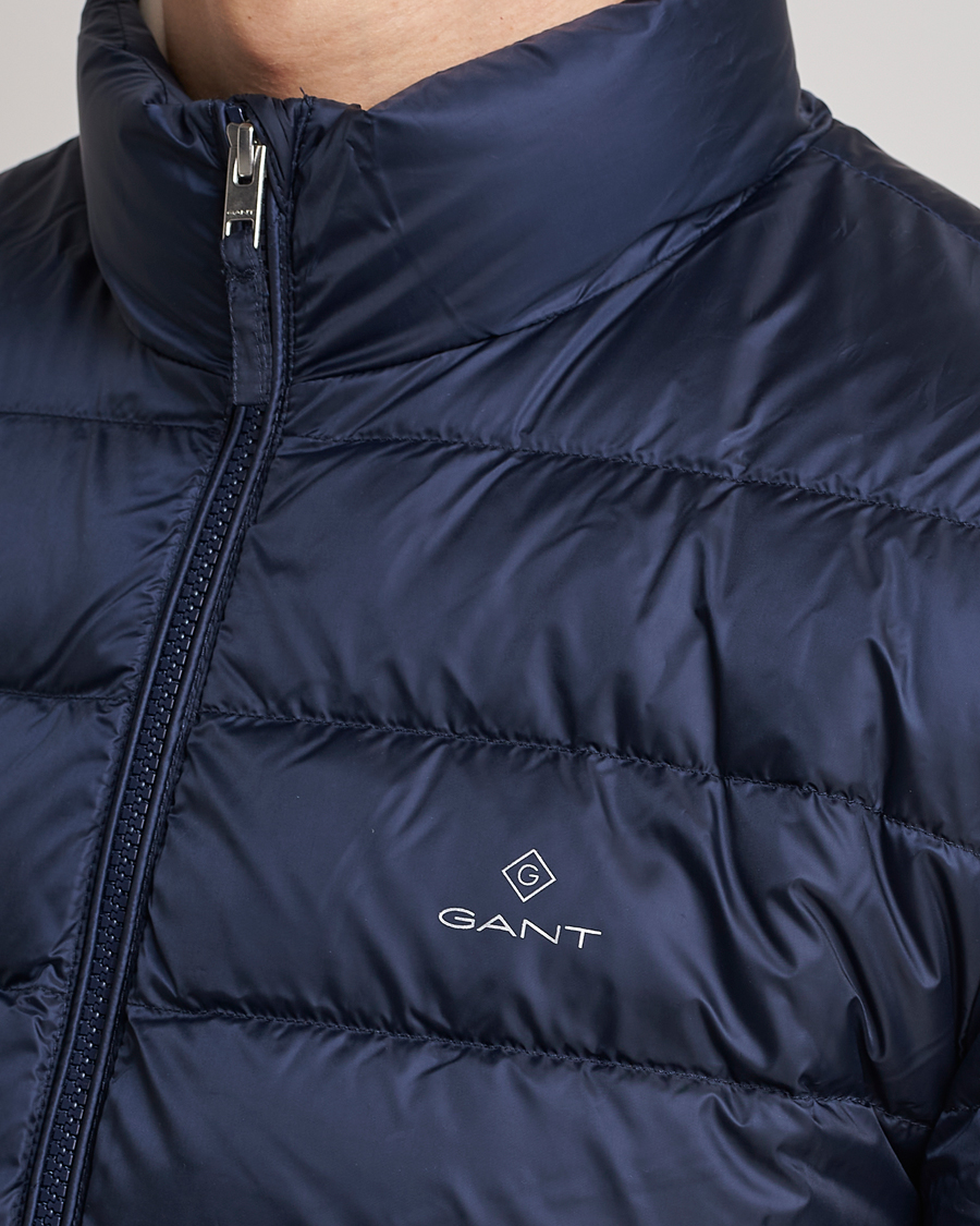 Men | Coats & Jackets | GANT | The Light Down Jacket Evening Blue