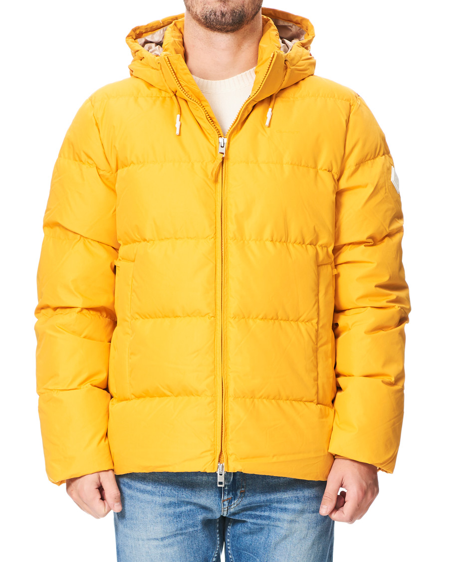 Men | Coats & Jackets | GANT | The Alta Down Jacket Ivy Gold