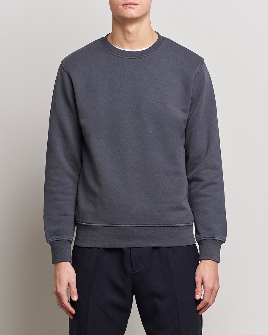 Men | Sweaters & Knitwear | Colorful Standard | Classic Organic Crew Neck Sweat Lava Grey
