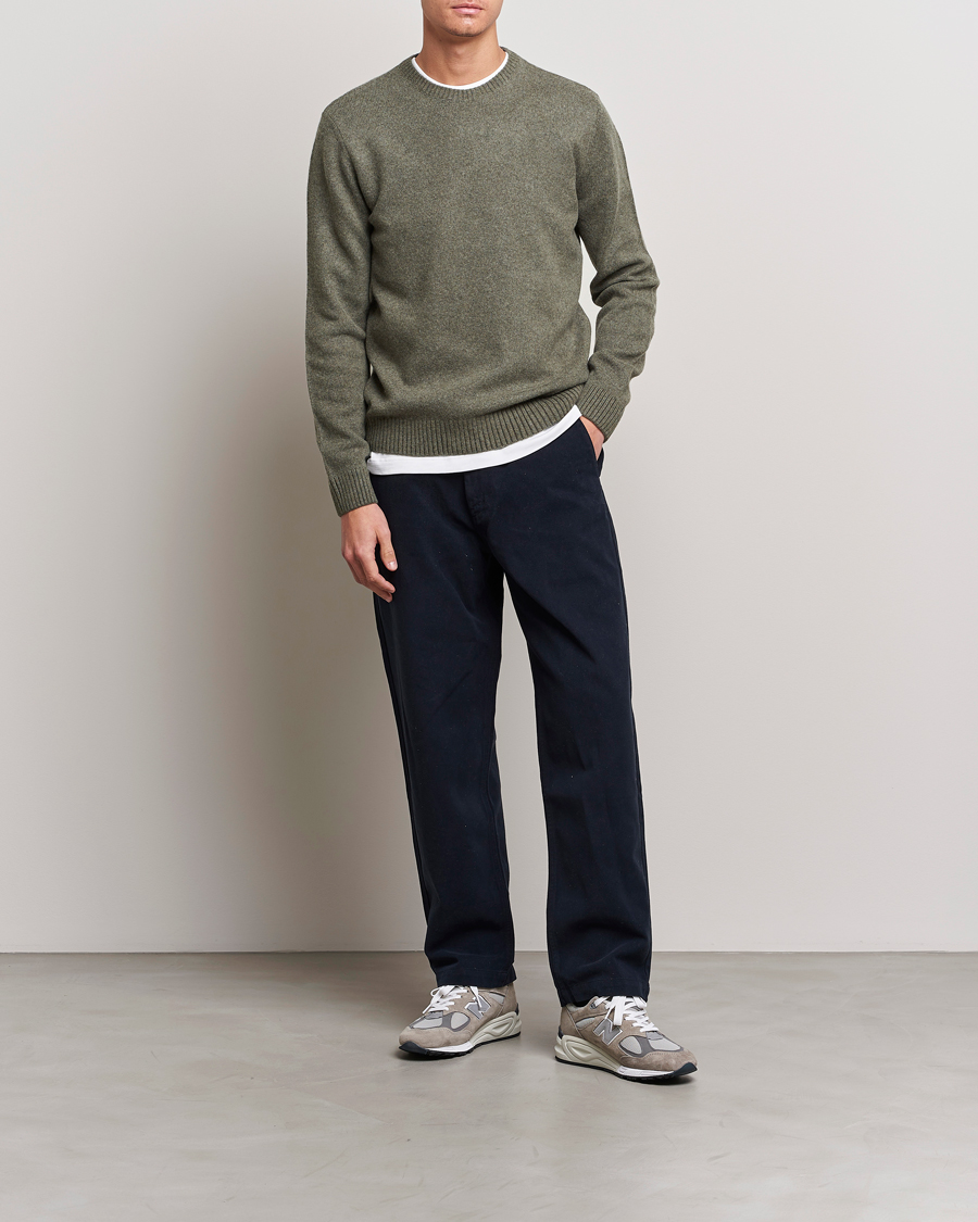 Men | Sweaters & Knitwear | Colorful Standard | Classic Merino Wool Crew Neck Dusty Olive