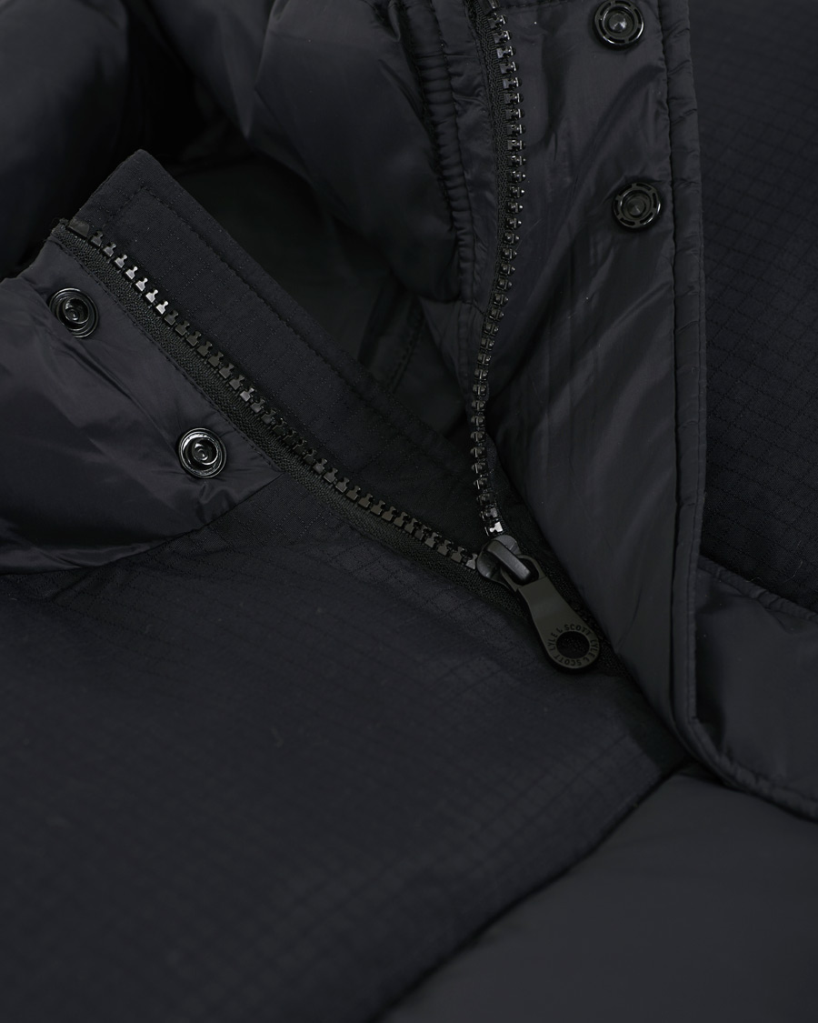 Men | Coats & Jackets | Lyle & Scott | Wadded Gilet Vest Black