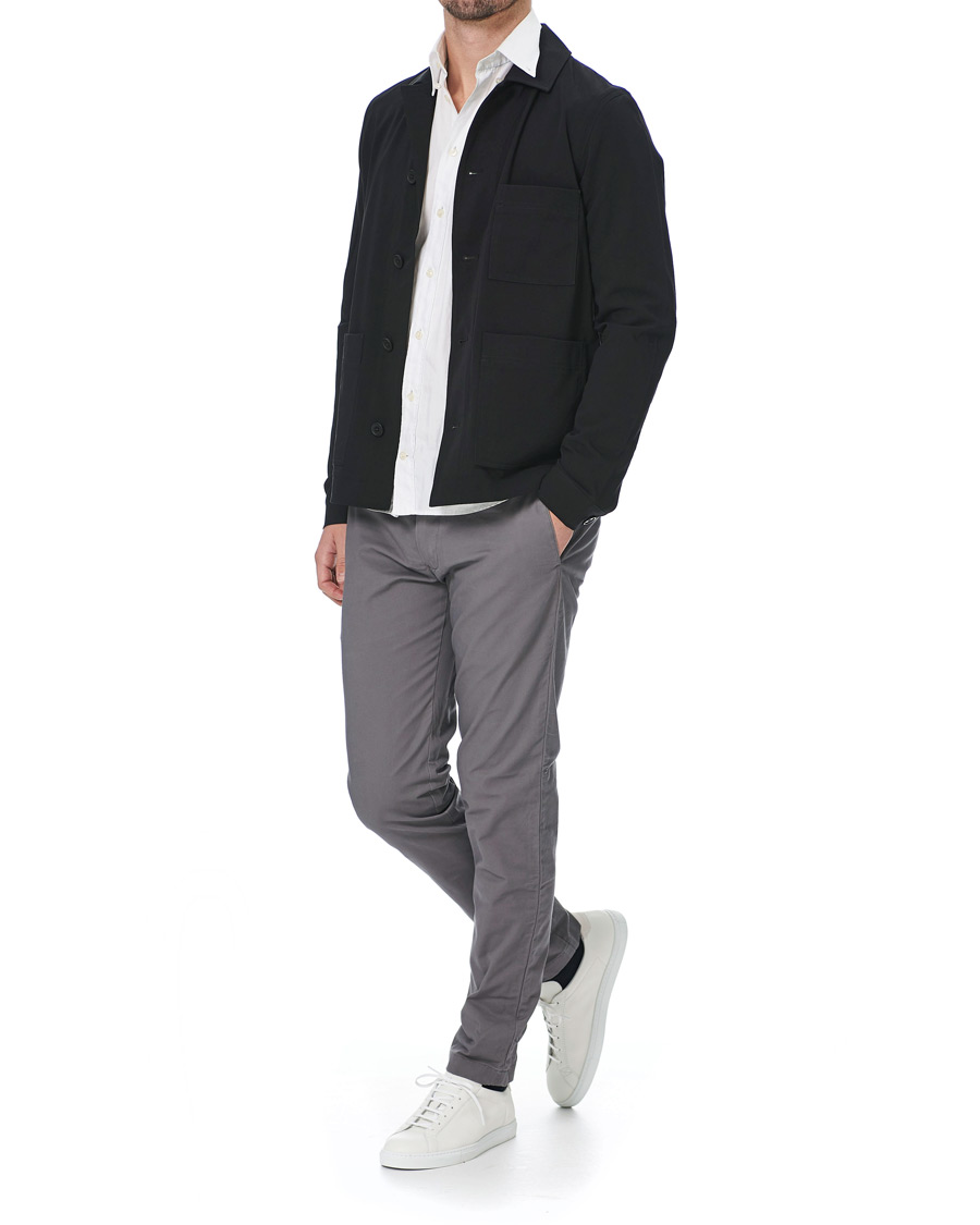 Men | Trousers | Club Monaco | Connor Cotton Stretch Chino Grey
