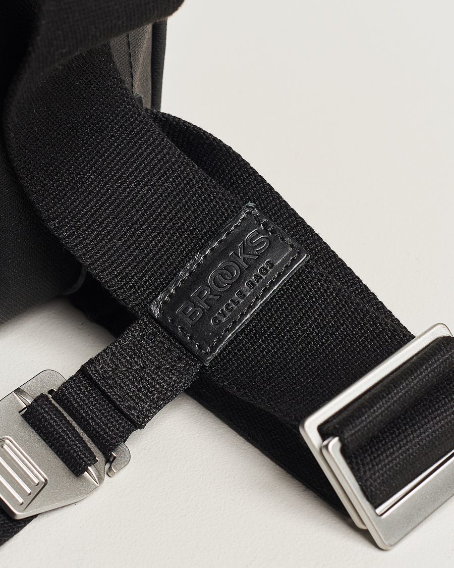 Men | Bags | Brooks England | Pickwick Cotton Canvas 26L Backpack Total Black