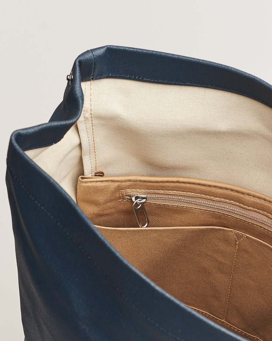 Men | Bags | Brooks England | Pickwick Cotton Canvas 26L Backpack Dark Blue/Black