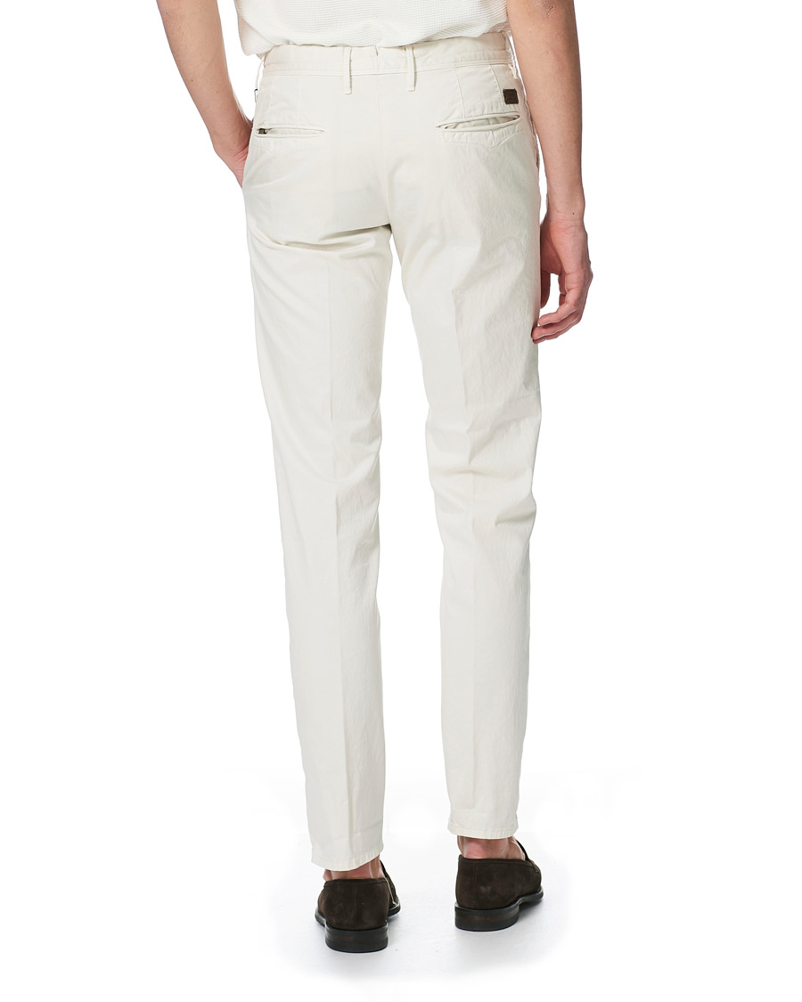 Men | Trousers | Incotex | Slim Fit Garment Dyed Slacks Off White