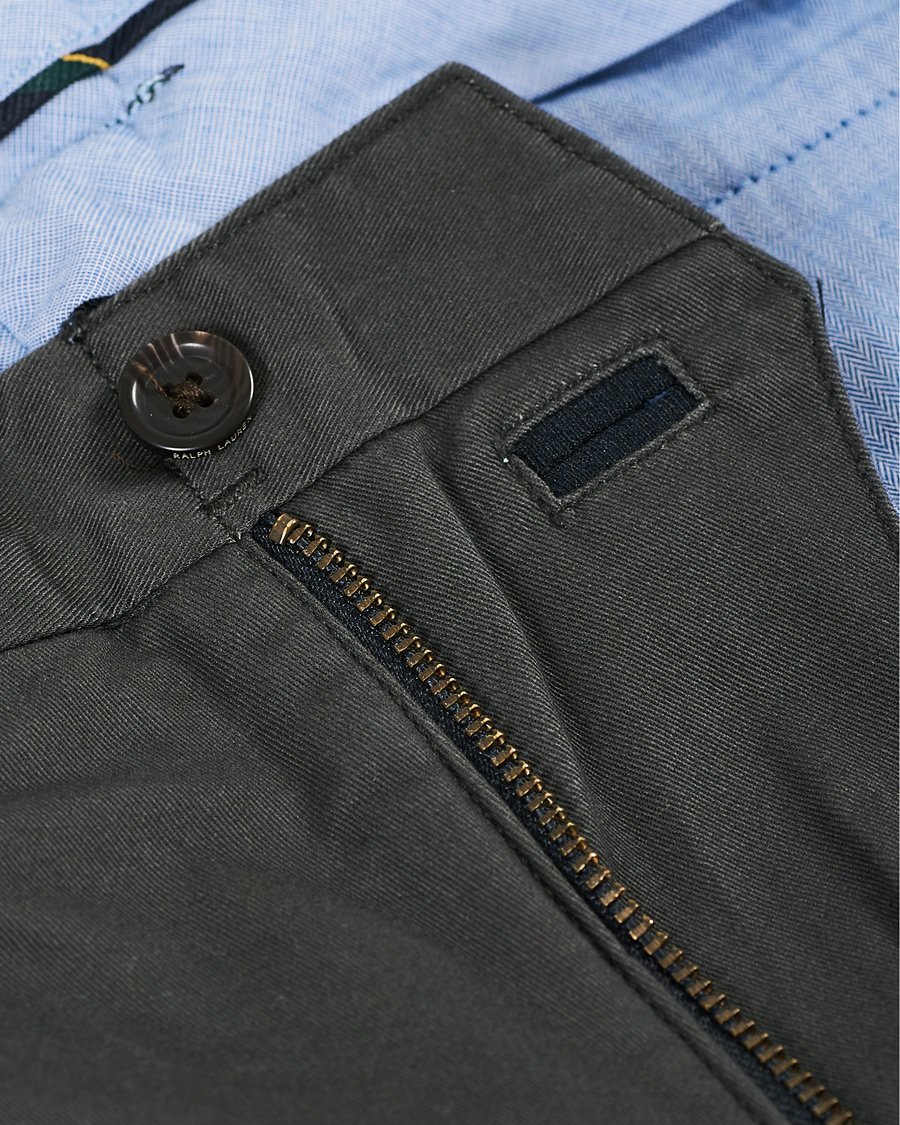 Men | Trousers | Polo Ralph Lauren | Slim Fit Stretch Chinos Black Mask