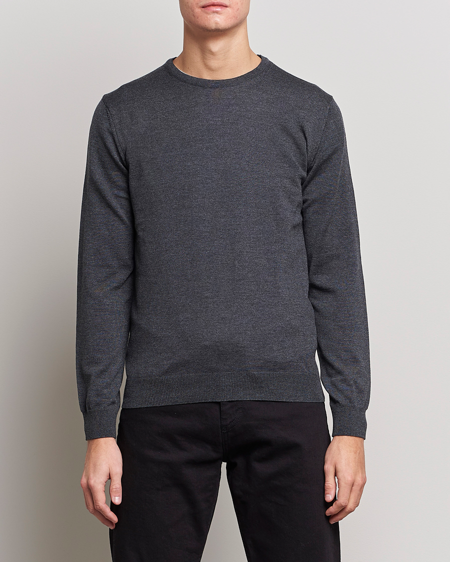 Men | Sweaters & Knitwear | Stenströms | Merino Crew Neck Anthracite