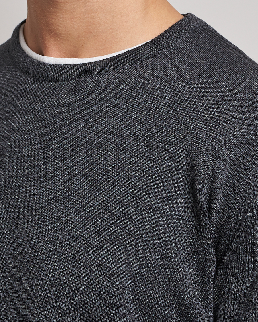 Men | Sweaters & Knitwear | Stenströms | Merino Crew Neck Anthracite