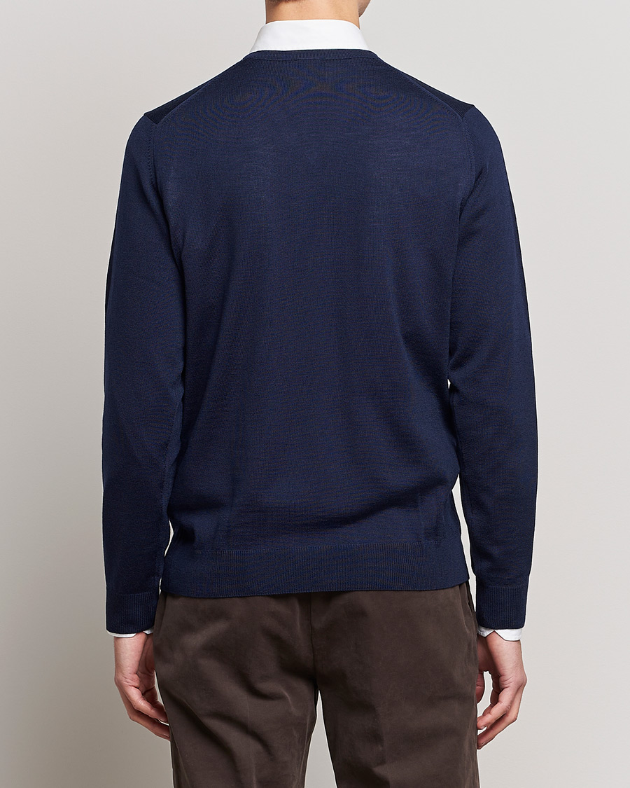 Men | Sweaters & Knitwear | Stenströms | Merino V-Neck Navy