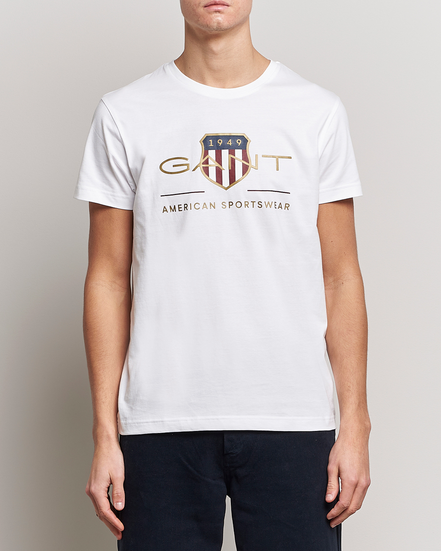Men | T-Shirts | GANT | Archive Shield Logo T-Shirt White