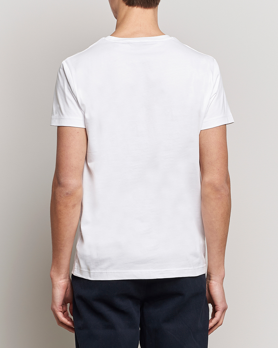 Men | T-Shirts | GANT | Archive Shield Logo T-Shirt White