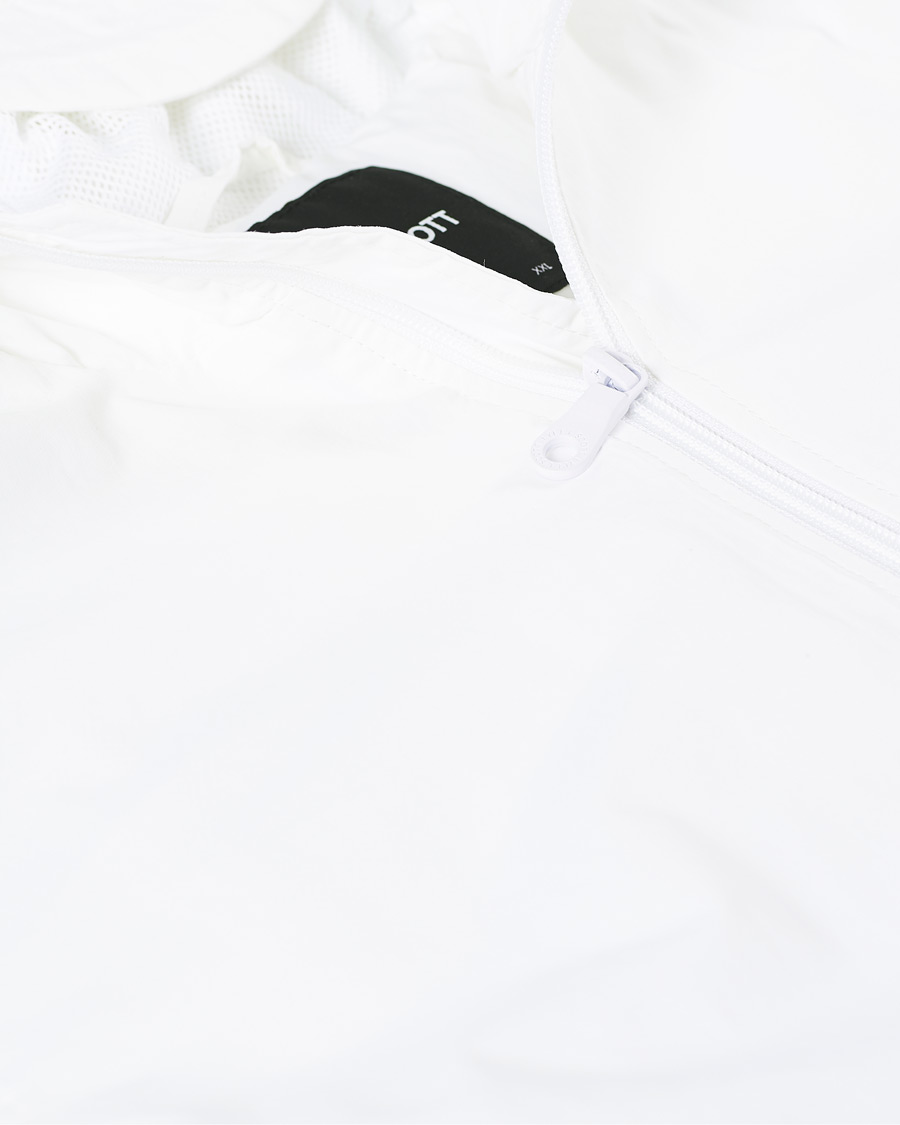 Men | Coats & Jackets | Lyle & Scott | Zip Through Hooded Jacket White