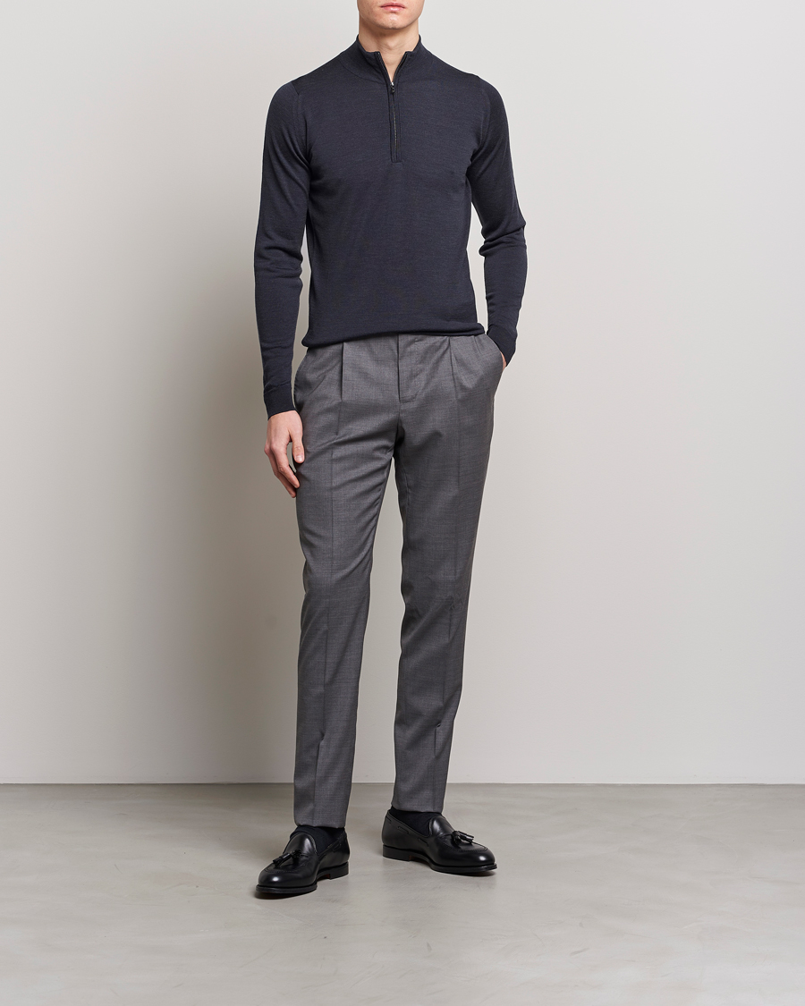 Men | Sweaters & Knitwear | John Smedley | Barrow Extra Fine Merino Half Zip Hepburn Smoke