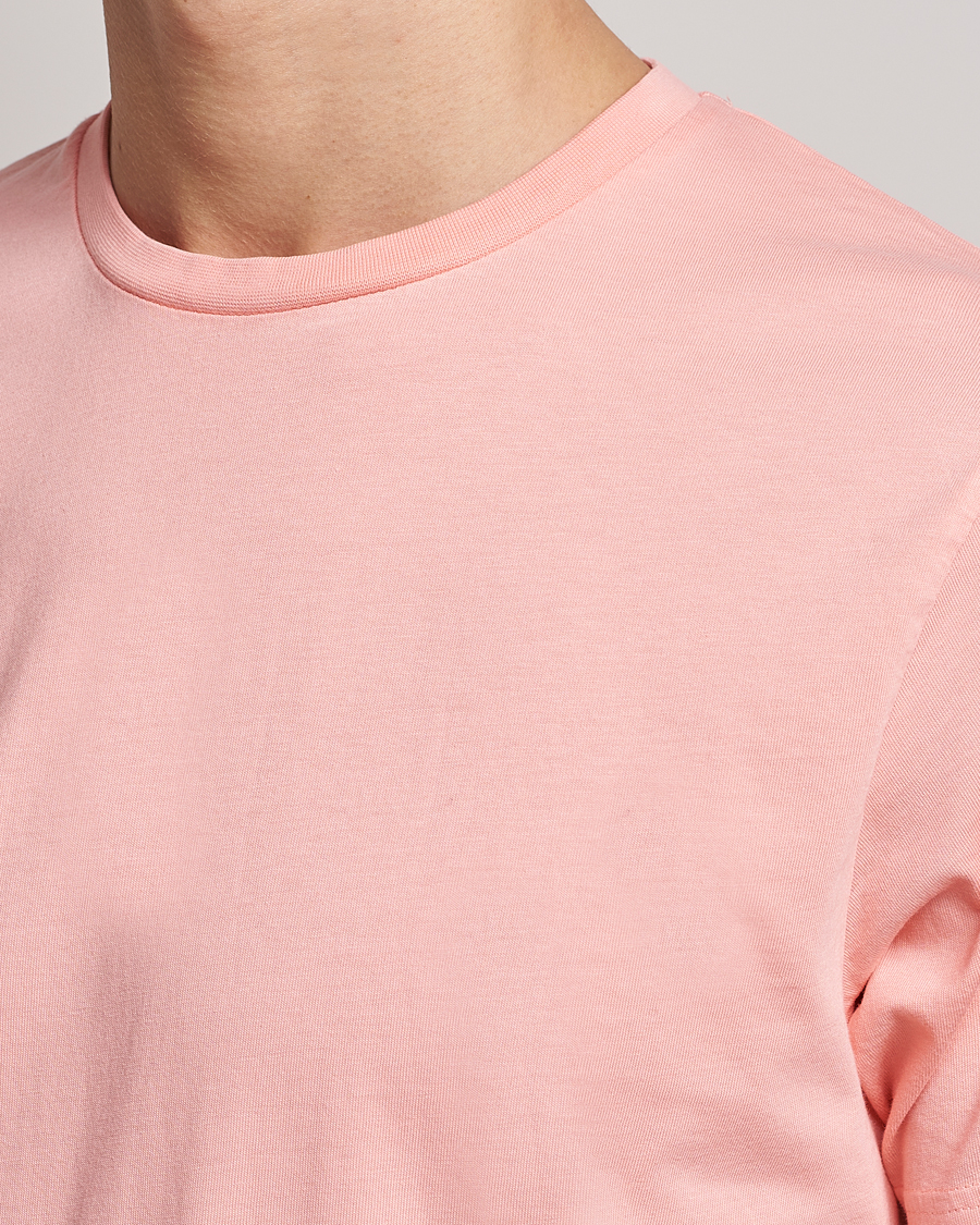 Men | T-Shirts | Colorful Standard | Classic Organic T-Shirt Bright Coral