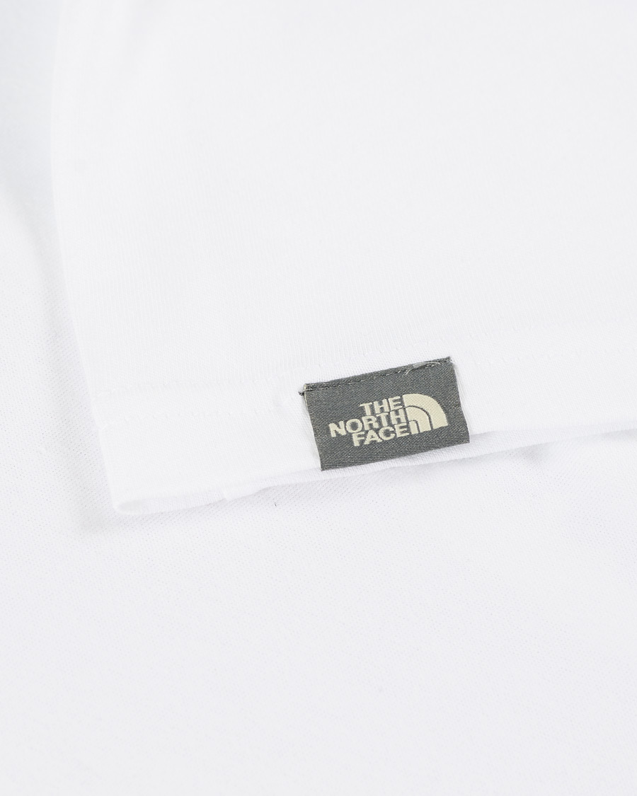 Men | T-Shirts | The North Face | Redbox Crew Neck Tee White