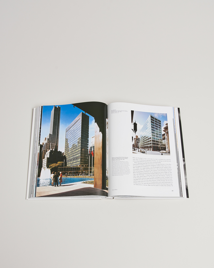 Men | New Mags Architecture in the 20th Century | New Mags | Architecture in the 20th Century