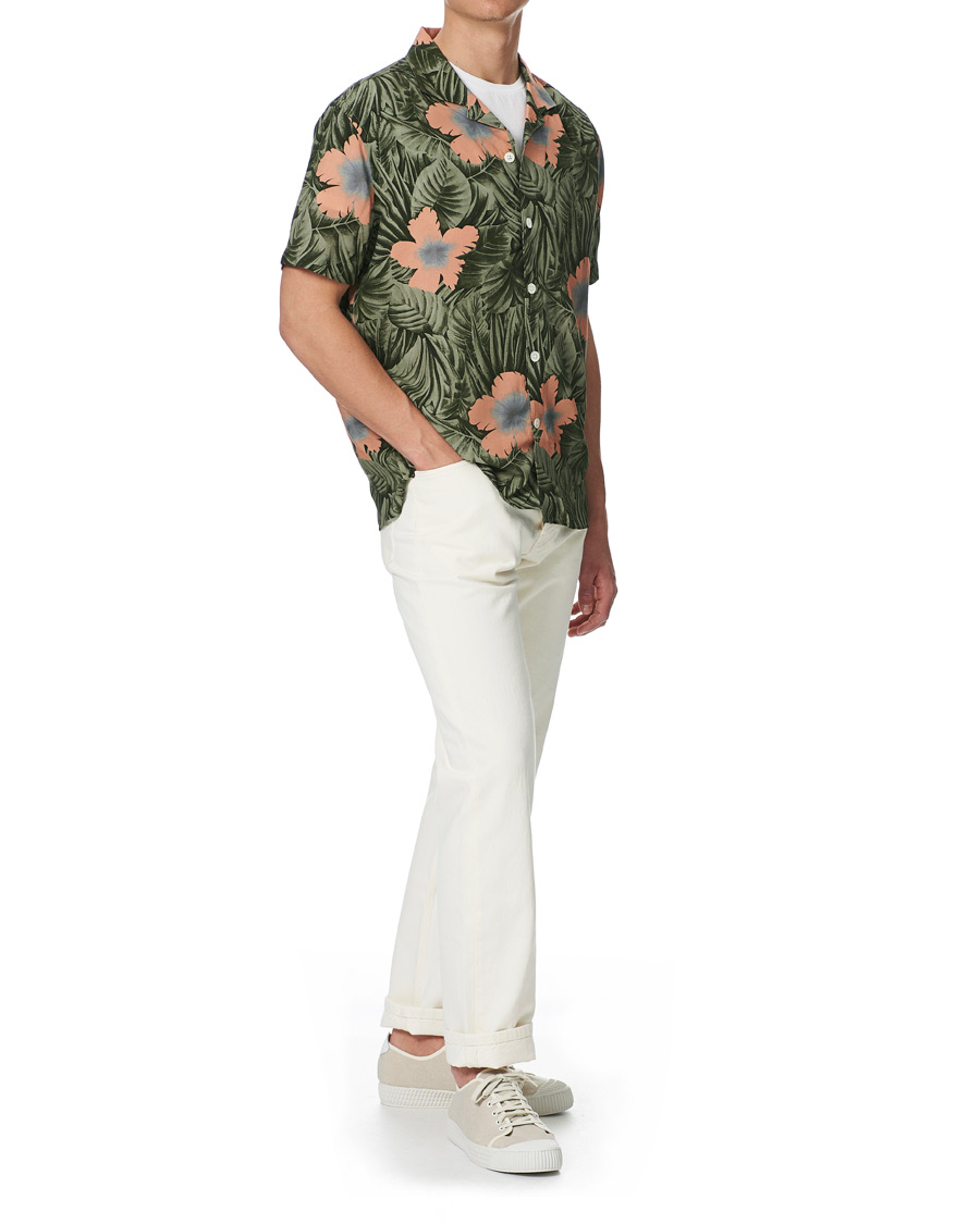 Men | Shirts | J.Lindeberg | Printed Short Sleeve Camp Collar Shirt Sage