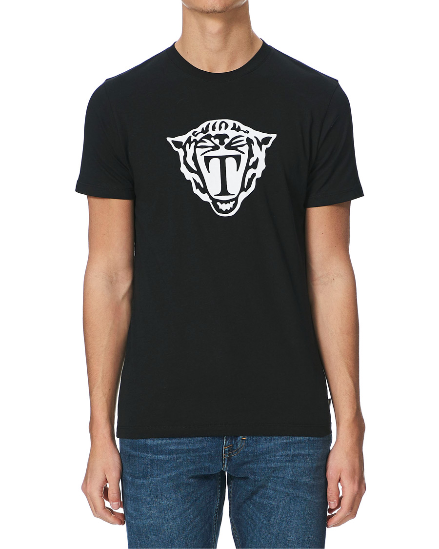Men | T-Shirts | Tiger of Sweden | Fleek Printed Crew Neck Tee Black