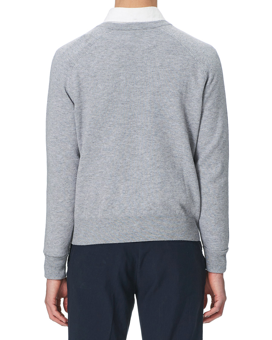 Men | Sweaters & Knitwear | Stenströms | Washed Merino Deep V-Neck Grey