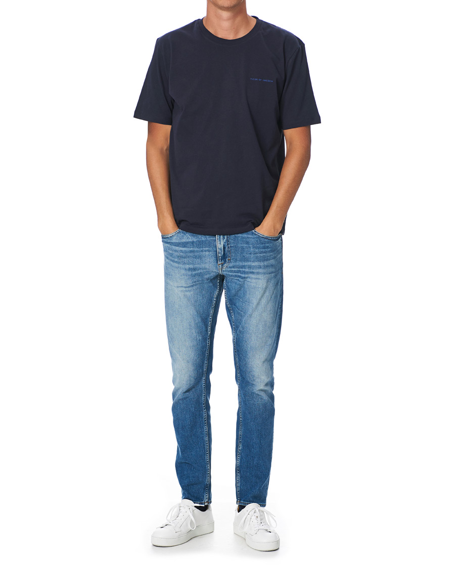 Men | T-Shirts | Tiger of Sweden | Pro Cotton Logo Tee Light Ink