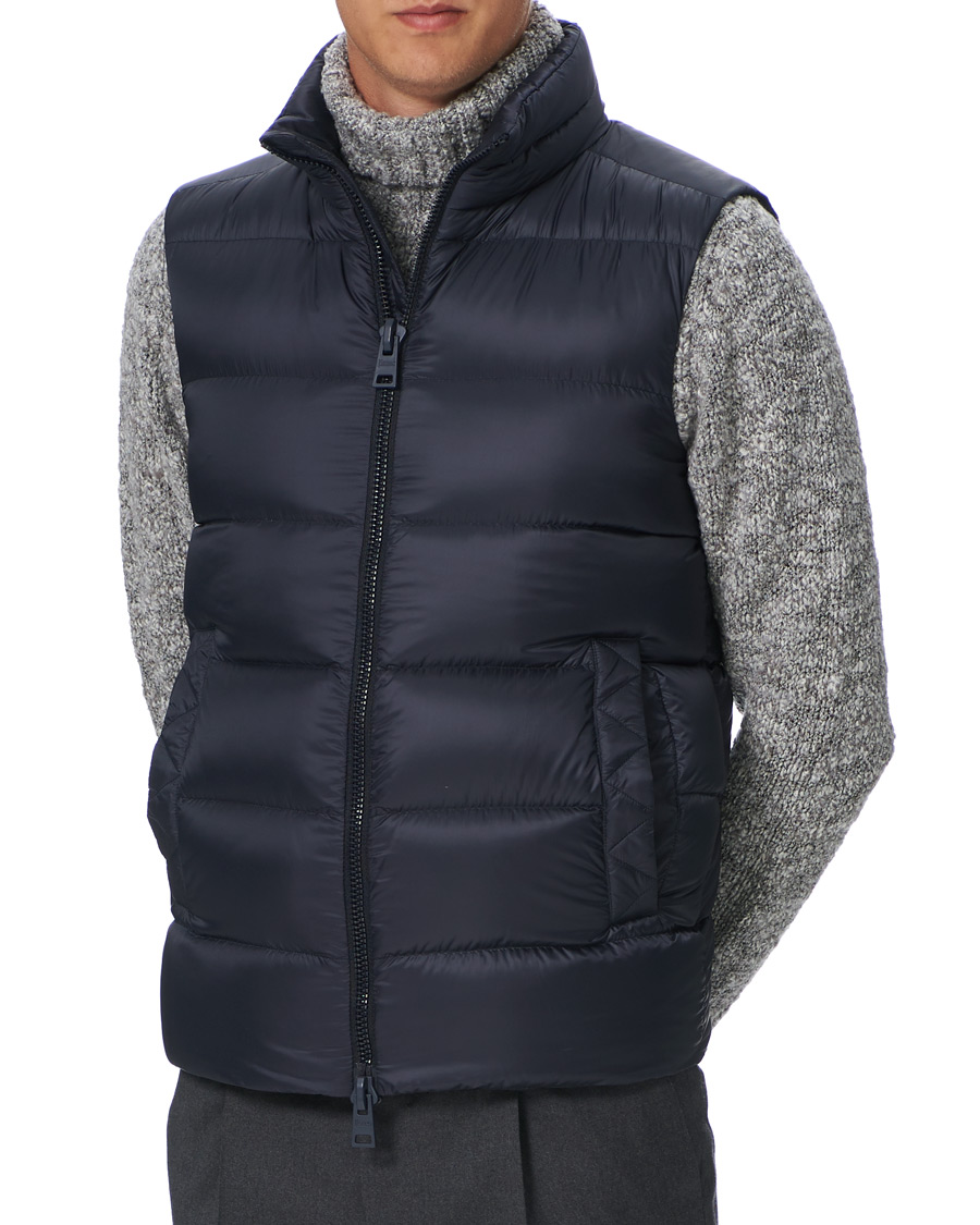 Men | Coats & Jackets | Herno | Globe Down Puffer Gilet Navy 46