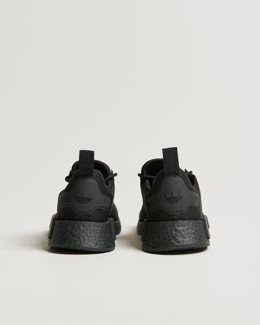 Men | adidas Originals NMD_R1 Sneaker Black | adidas Originals | NMD_R1 Sneaker Black