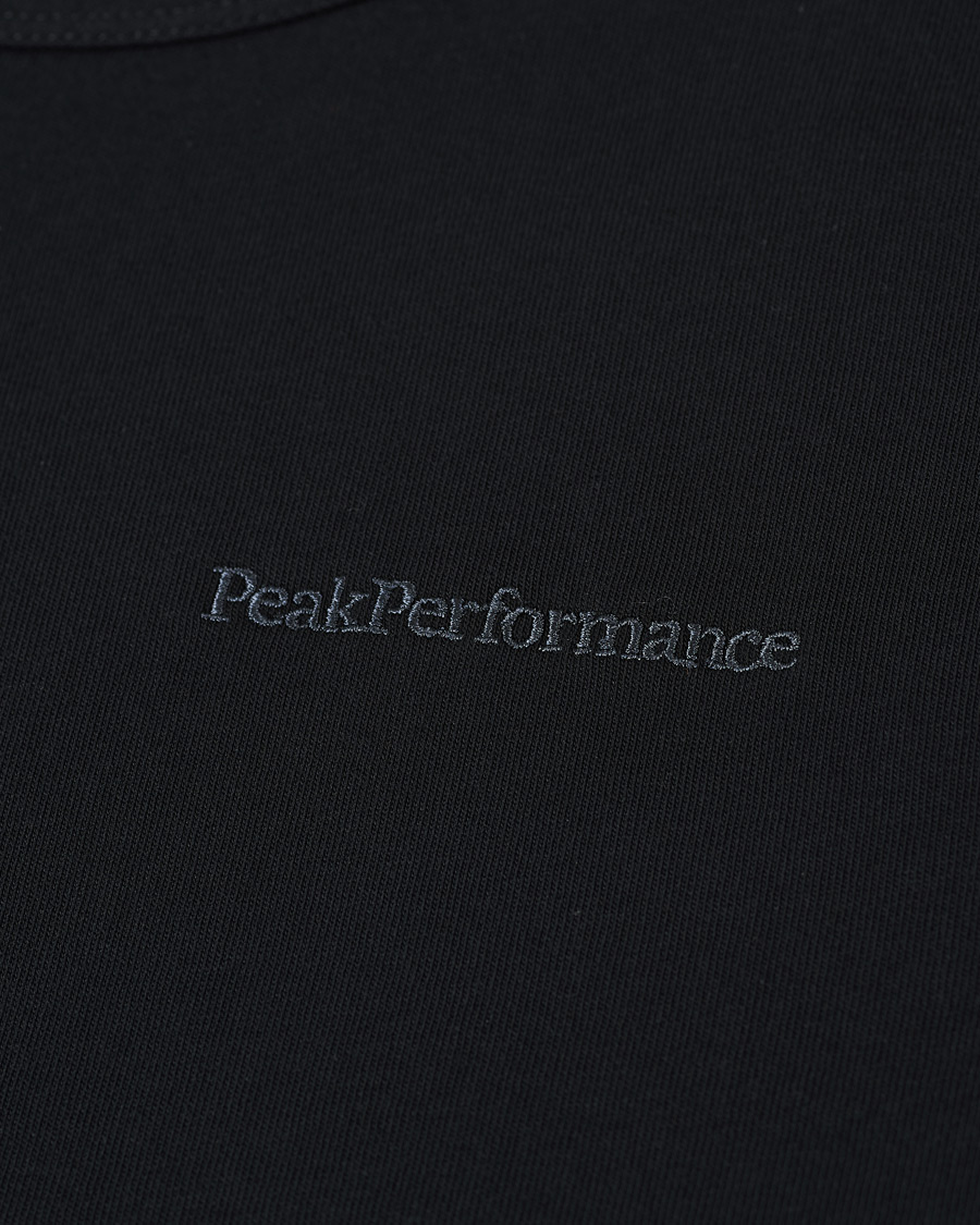 Men | T-Shirts | Peak Performance | Moment Organic Cotton Tee Black