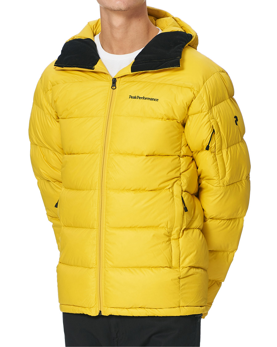 Men | Coats & Jackets | Peak Performance | Frost Down Hooded Jacket Trek Yellow