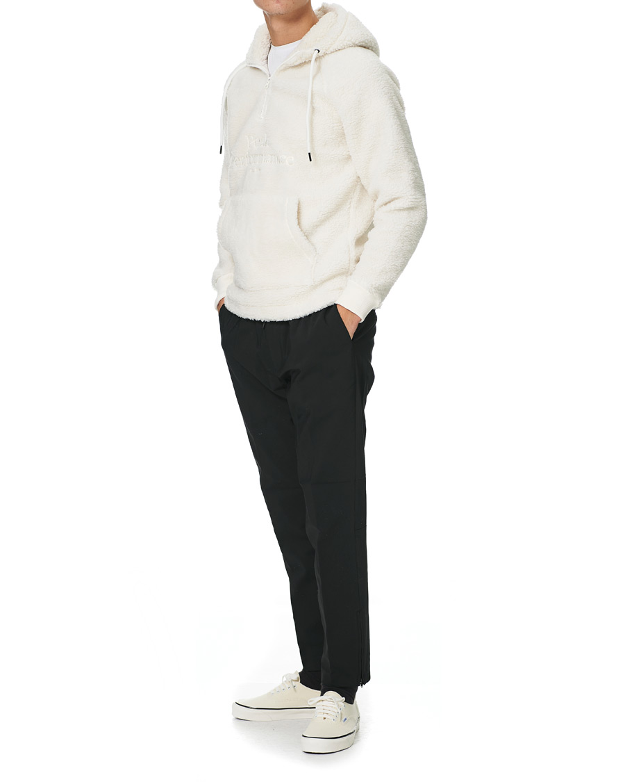 Men | Sweaters & Knitwear | Peak Performance | Original Pile Zip Hood Off white