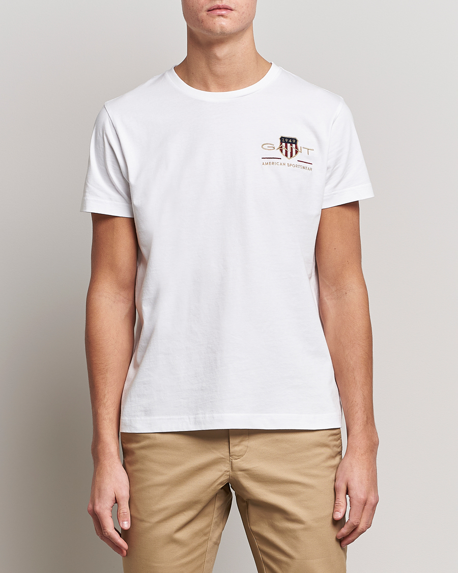 Men | T-Shirts | GANT | Archive Shield Logo Crew Neck Tee White