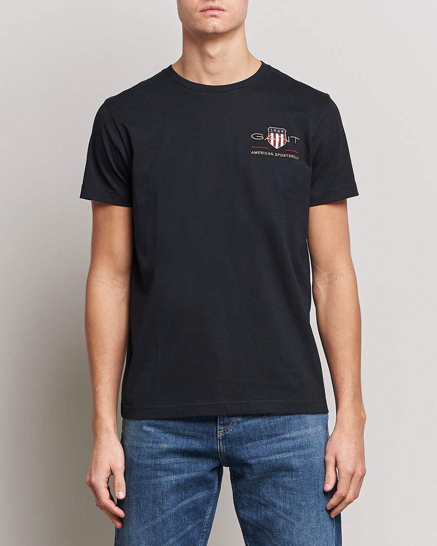 Men | T-Shirts | GANT | Archive Shield Logo Crew Neck Tee Black