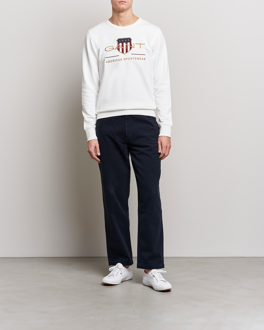 Men | Sweaters & Knitwear | GANT | Archive Shield Crew Neck Sweatershirt Eggshell