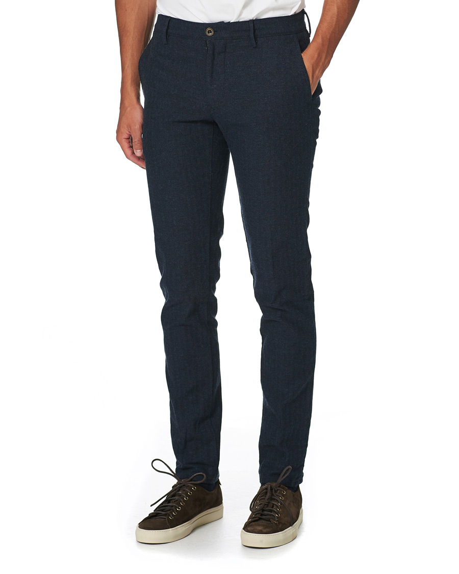 Men | Trousers | Incotex | Slim Fit Cotton/Wool Herringbone Slacks Navy