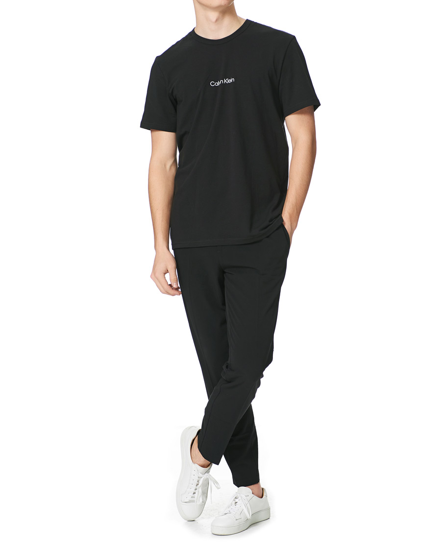 Men | T-Shirts | Calvin Klein | Center Logo Crew Neck Tee Black