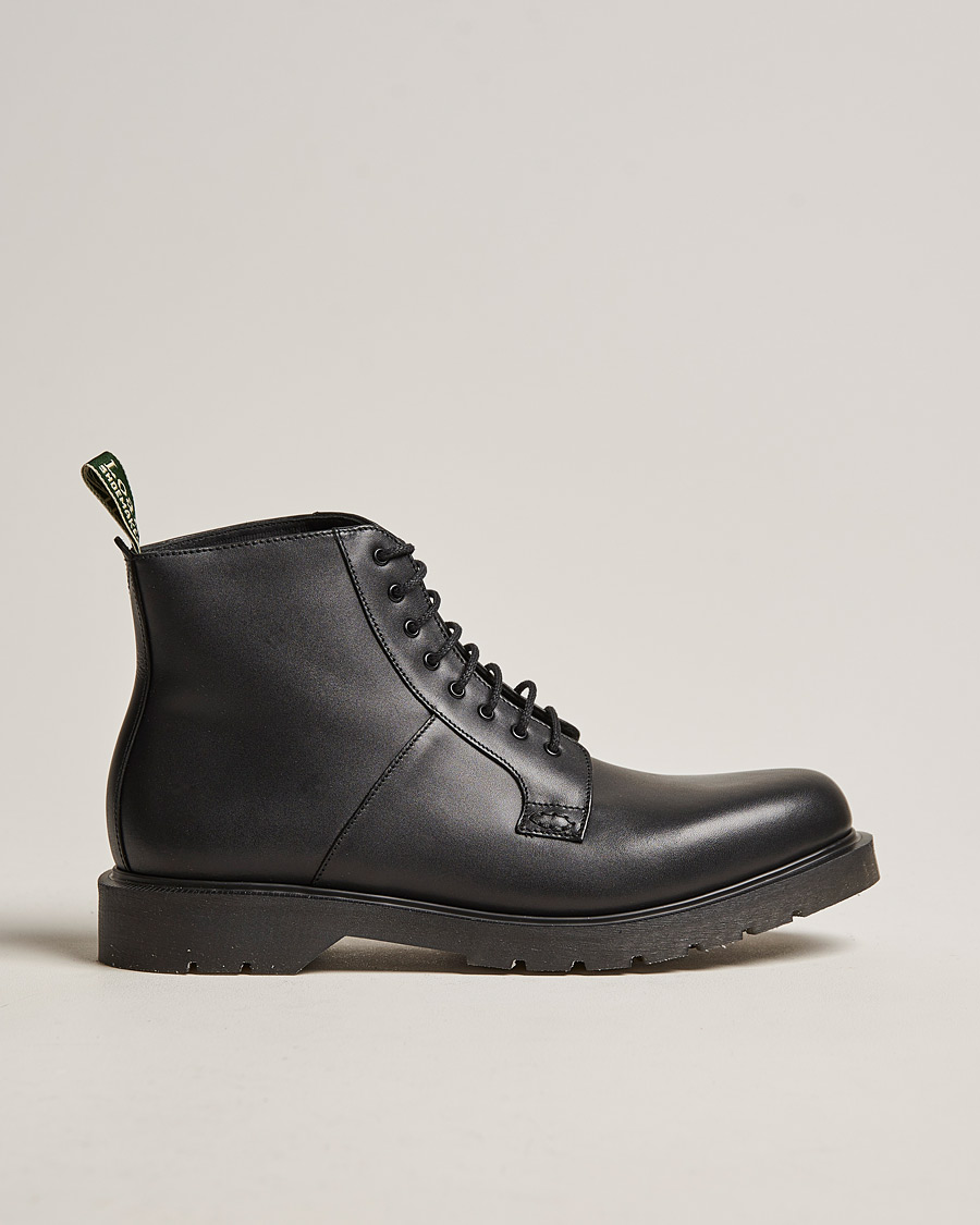Men | Loake Shoemakers Niro Heat Sealed Laced Boot Black Leather | Loake Shoemakers | Niro Heat Sealed Laced Boot Black Leather