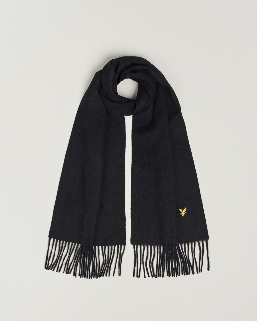 Men | Lyle & Scott Lambswool Scarf True Black | Lyle & Scott | Lambswool Scarf True Black