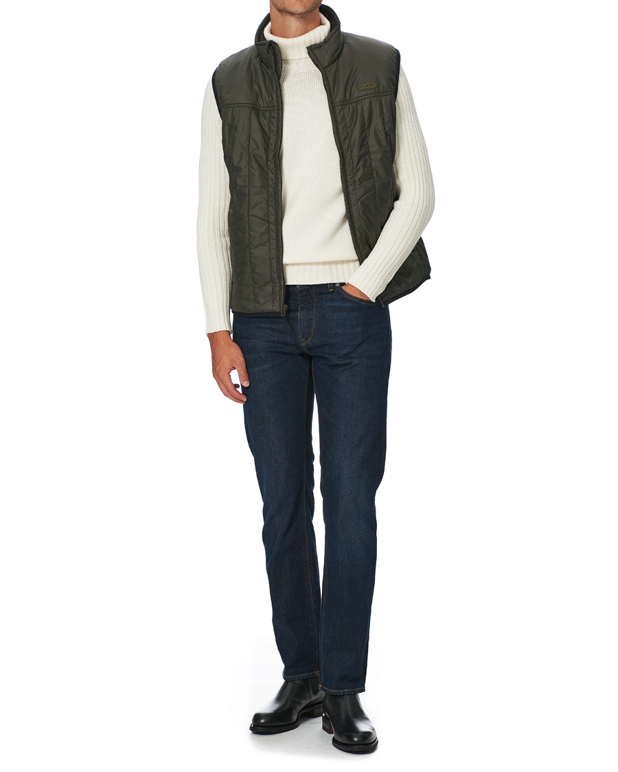 Men | Coats & Jackets | Filson | Ultralight Vest Green