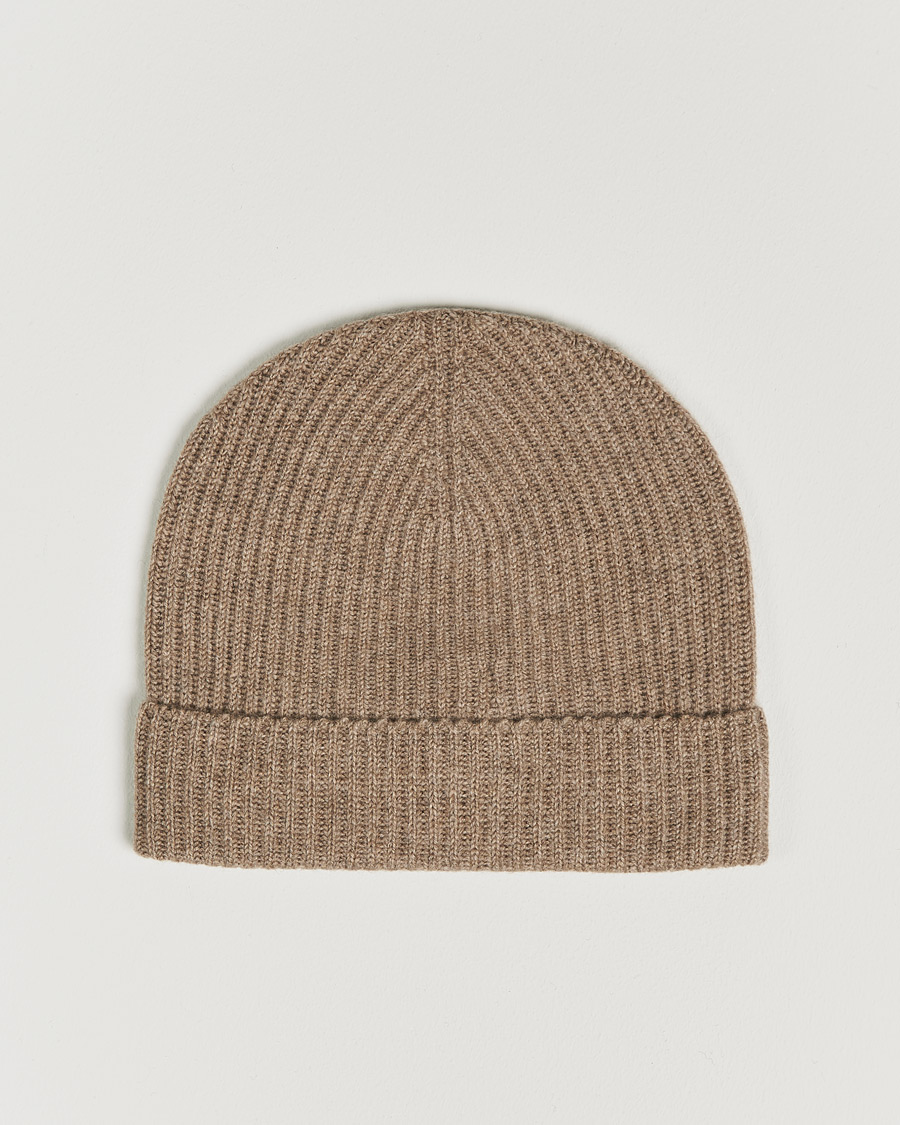 Men | Beanies | Johnstons of Elgin | Cashmere Ribbed Hat Otter