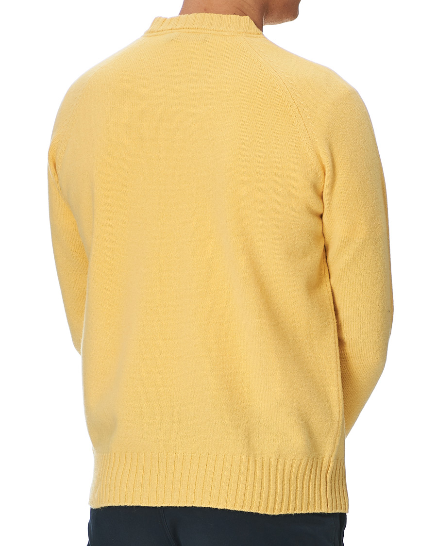 Men | Sweaters & Knitwear | Morris | Lambswool Knitted Crew Neck Yellow
