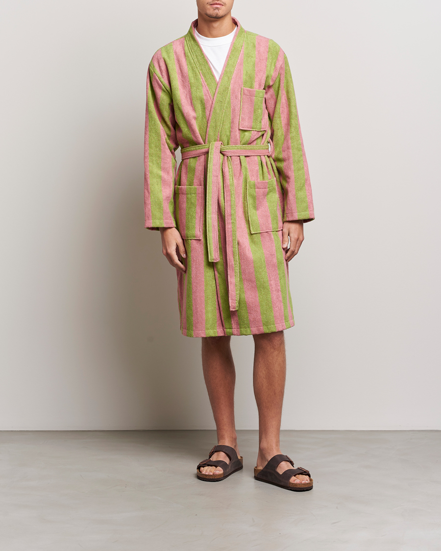 Men | Pyjamas & Robes | OAS | Terry Robe Berry