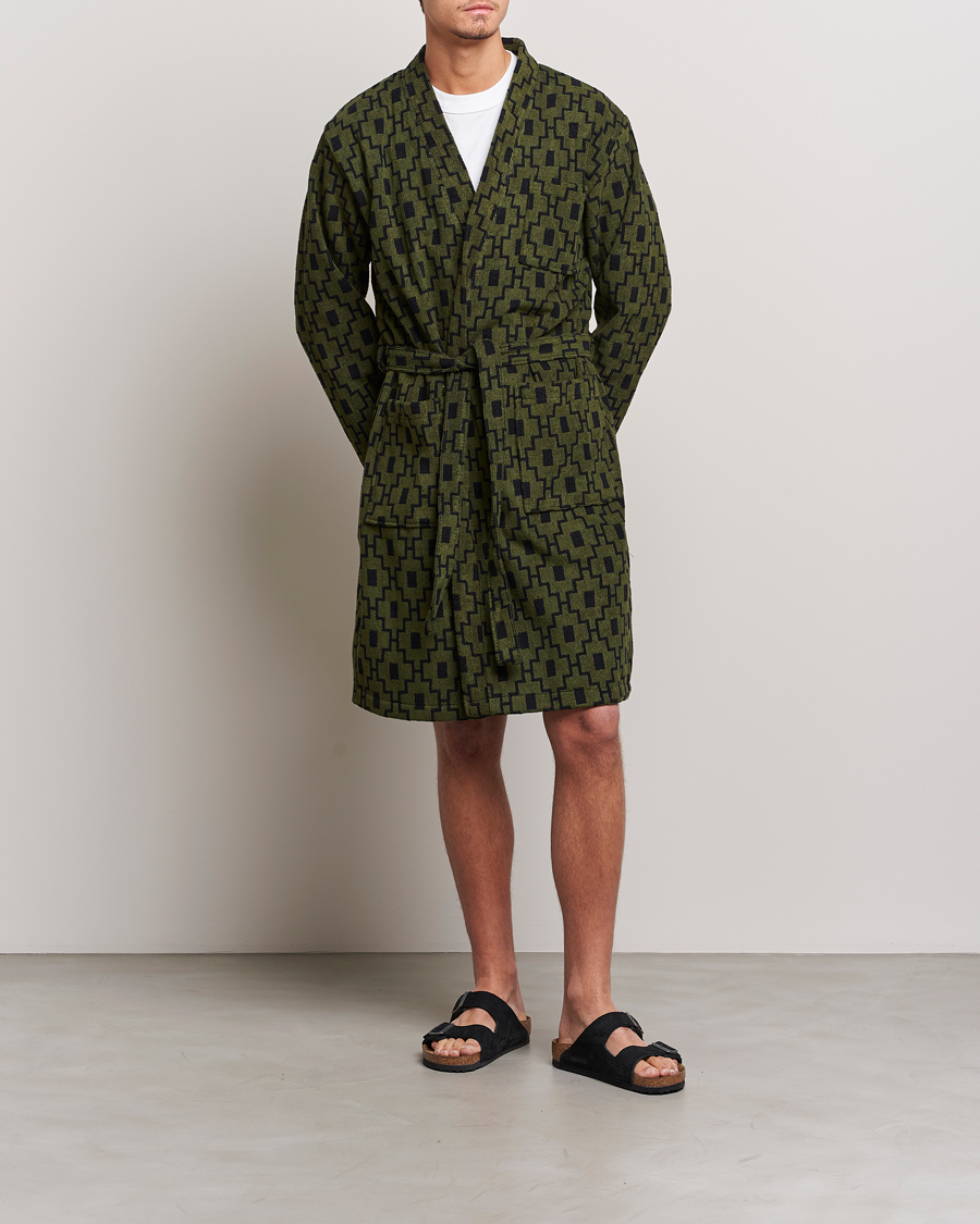 Men | Pyjamas & Robes | OAS | Terry Robe Machu Pichu
