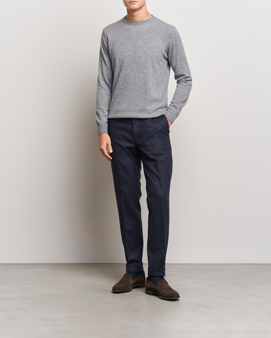 Men | Trousers | Oscar Jacobson | Denz Turn Up Flannel Trousers Navy Melange