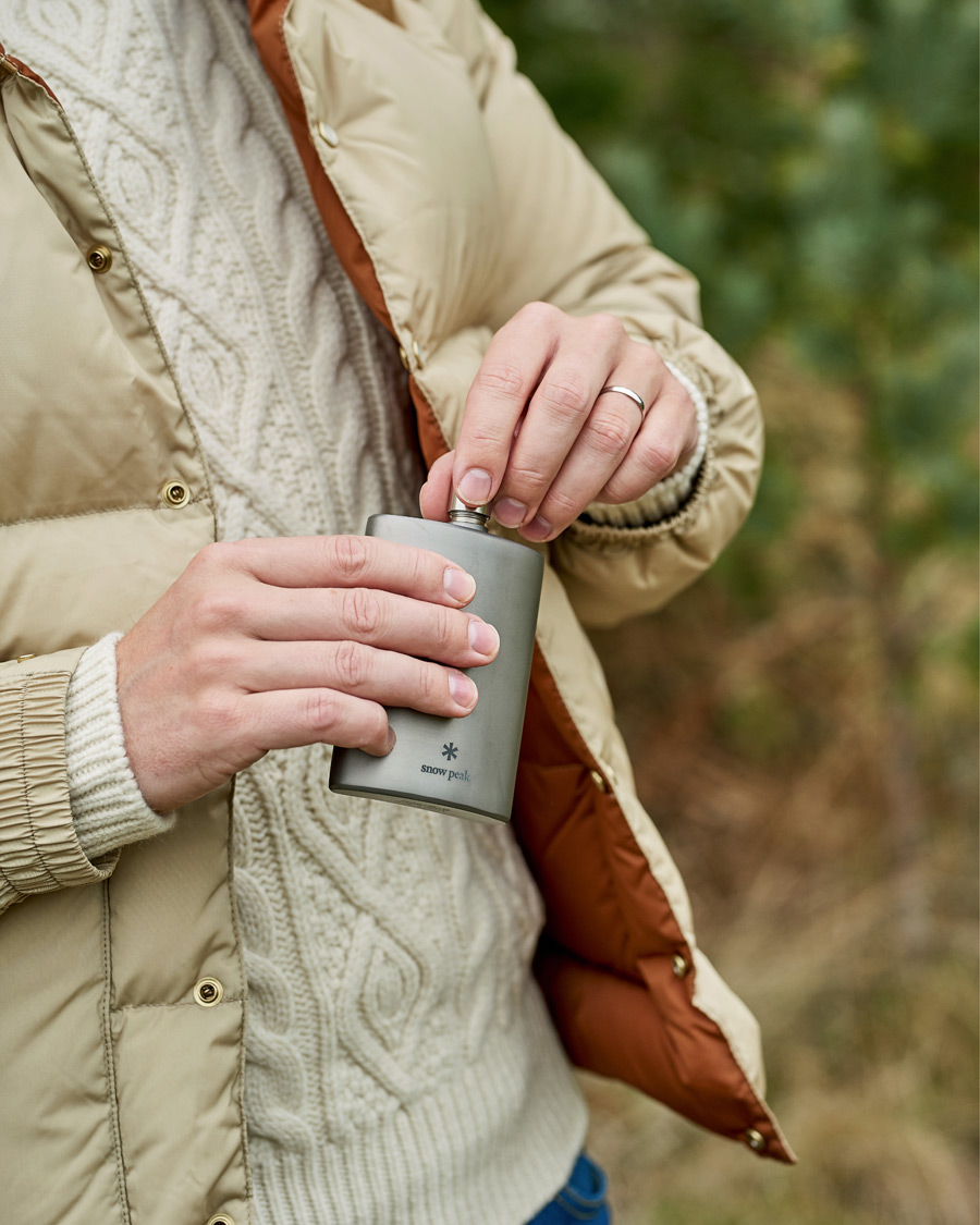 Men | Camping gear | Snow Peak | Hip Flask Titanium