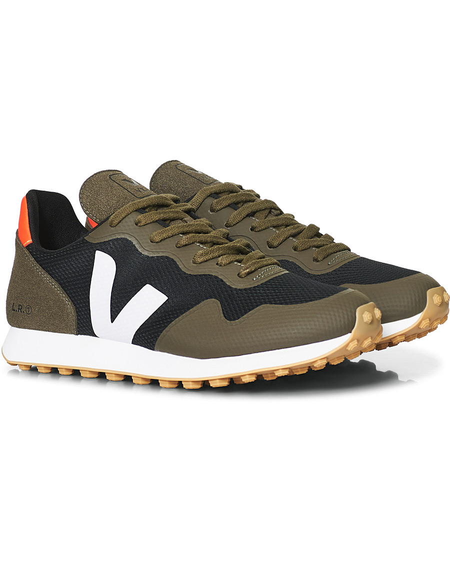 Men | Veja SDU Vegan Running Sneaker Black/White/Khaki | Veja | SDU Vegan Running Sneaker Black/White/Khaki