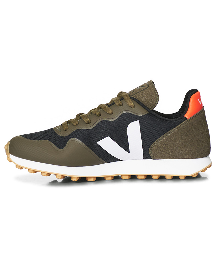 Men | Veja SDU Vegan Running Sneaker Black/White/Khaki | Veja | SDU Vegan Running Sneaker Black/White/Khaki