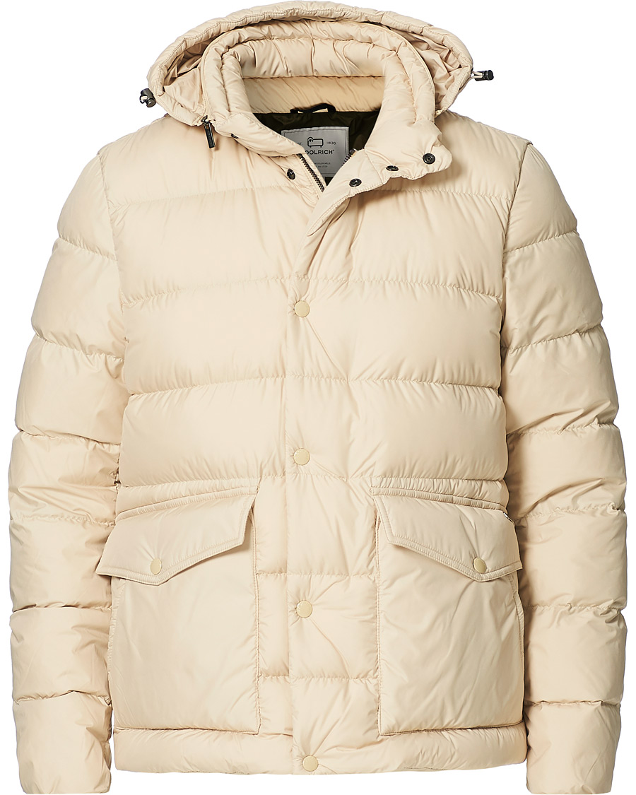 Men | Coats & Jackets | Woolrich | Sierra Hooded Puffer Jacket Oat